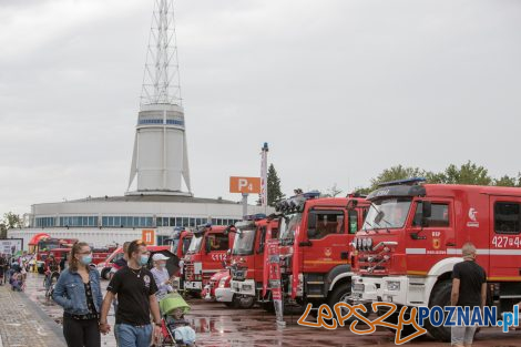 III Zlot Czerwonych Samochodów  Foto: lepszyPOZNAN.pl/Piotr Rychter