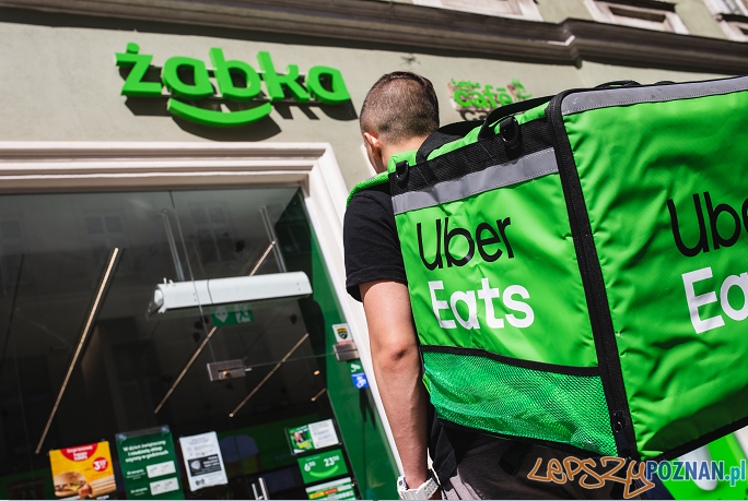 Żabka Uber Eats  Foto: materiały prasowe