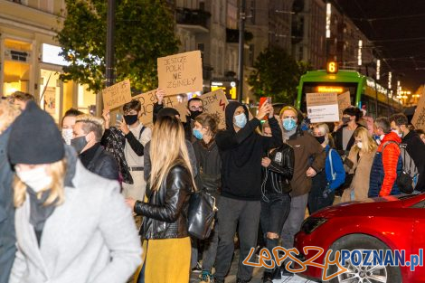 Strajk Kobiet Poznań: Aborcja wszedzie, bo była jest i będzie  Foto: LepszyPOZNAN.pl / Paweł Rychter