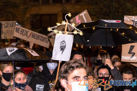 Strajk Kobiet Poznań: Aborcja wszedzie, bo była jest i będzie  Foto: LepszyPOZNAN.pl / Paweł Rychter