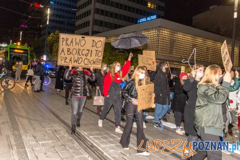 Strajk Kobiet Poznań: Aborcja wszedzie, bo była jest i będzie  Foto: LepszyPOZNAN.pl / Paweł Rychter