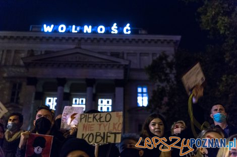 Strajk Kobiet Poznań: Aborcja wszedzie, bo była jest i będzie  Foto: LepszyPOZNAN.pl / Paweł Rychter