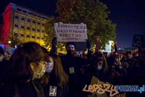 Strajk Kobiet Poznań: Aborcja wszedzie, bo była jest i będzie  Foto: LepszyPOZNAN.pl / Paweł Rychter