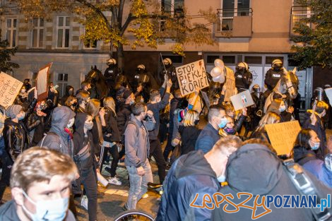 Strajk Kobiet Poznań: Aborcja wszedzie, bo była jest i będzie  Foto: LepszyPOZNAN.pl / Paweł Rychter