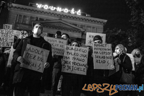 Strajk Kobiet Poznań: Aborcja wszedzie, bo była jest i będzie  Foto: LepszyPOZNAN.pl / Paweł Rychter