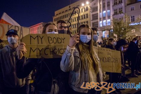 Strajk Kobiet Poznań: Aborcja wszedzie, bo była jest i będzie  Foto: LepszyPOZNAN.pl / Paweł Rychter