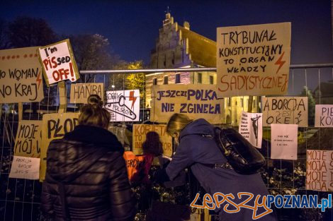 Strajk Kobiet Poznań: Aborcja wszedzie, bo była jest i będzie  Foto: LepszyPOZNAN.pl / Paweł Rychter