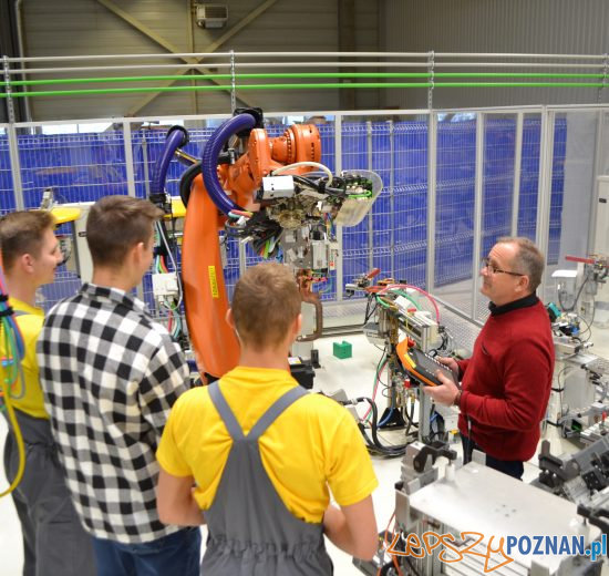 Kształcenie zawodowe w Volkswagen Poznań  Foto: mat. prasowe