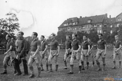 Mistrzostwa Polski w hokeju na trawie w Poznaniu 1938 [IKC NAC]  Foto: NAC / IKC domena publiczna
