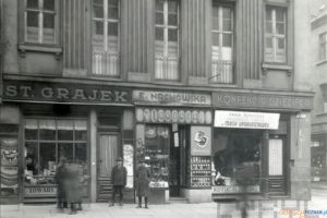 Stary Rynek [Pałac Mielżyńskich] sklepy  Foto: Foto Luna / MKZ