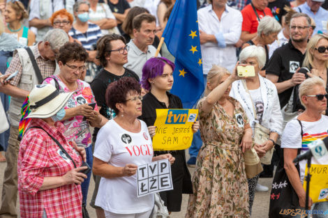 #MuremZaTVN - W obronie niezależnych mediów  Foto: lepszyPOZNAN.PL/Piotr Rychter