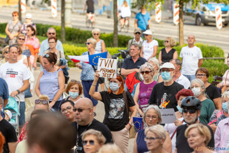 #MuremZaTVN - W obronie niezależnych mediów  Foto: lepszyPOZNAN.PL/Piotr Rychter