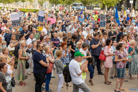 #MuremZaTVN - W obronie niezależnych mediów  Foto: lepszyPOZNAN.PL/Piotr Rychter