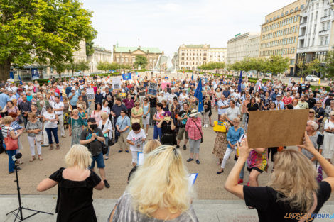 #MuremZaTVN - W obronie niezależnych mediów  Foto: lepszyPOZNAN.PL/Piotr Rychter