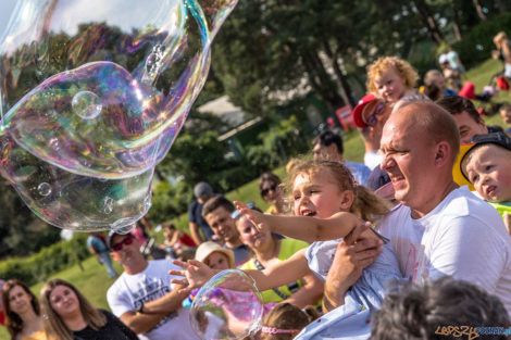 Festiwal Baniek Mydlanych na Polanie Harcerza - Poznań 11.07.20  Foto: LepszyPOZNAN.pl / Paweł Rychter