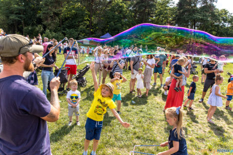 Festiwal Baniek Mydlanych na Polanie Harcerza - Poznań 11.07.20  Foto: LepszyPOZNAN.pl / Paweł Rychter