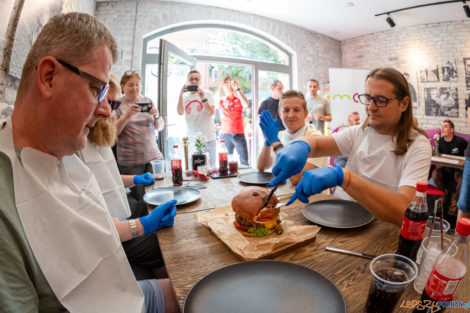 3. Wielki Challenge Hot Burger Champion James Star  Foto: lepszyPOZNAN.PL/Piotr Rychter