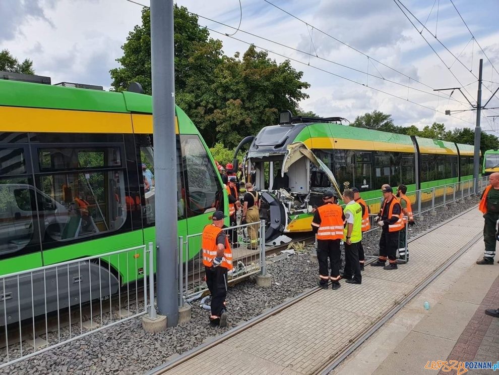 Zderzenie tramwajów na Starołęce (5.08.2021)  Foto: fb / Jacek Jaśkowiak