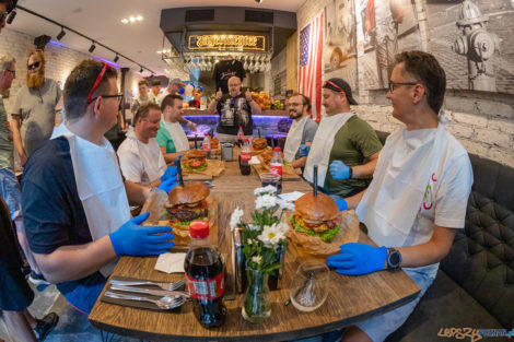 3. Wielki Challenge Hot Burger Champion James Star  Foto: lepszyPOZNAN.PL/Piotr Rychter