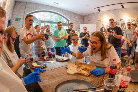 3. Wielki Challenge Hot Burger Champion James Star  Foto: lepszyPOZNAN.PL/Piotr Rychter