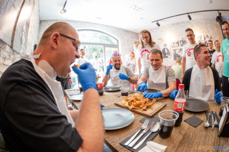 3. Wielki Challenge Hot Burger Champion James Star  Foto: lepszyPOZNAN.PL/Piotr Rychter