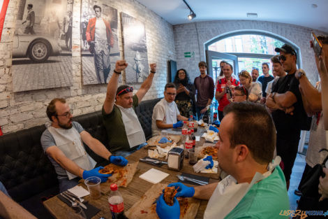 3. Wielki Challenge Hot Burger Champion James Star  Foto: lepszyPOZNAN.PL/Piotr Rychter