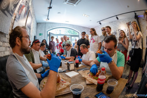 3. Wielki Challenge Hot Burger Champion James Star  Foto: lepszyPOZNAN.PL/Piotr Rychter