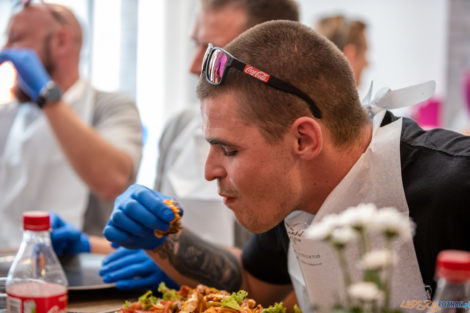 3. Wielki Challenge Hot Burger Champion James Star  Foto: lepszyPOZNAN.PL/Piotr Rychter