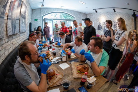 3. Wielki Challenge Hot Burger Champion James Star  Foto: lepszyPOZNAN.PL/Piotr Rychter