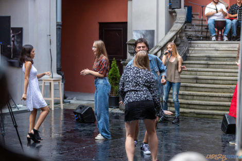 Poznańska Scena Młodych - Niebieska tancbuda  Foto: lepszyPOZNAN.pl/Piotr Rychter