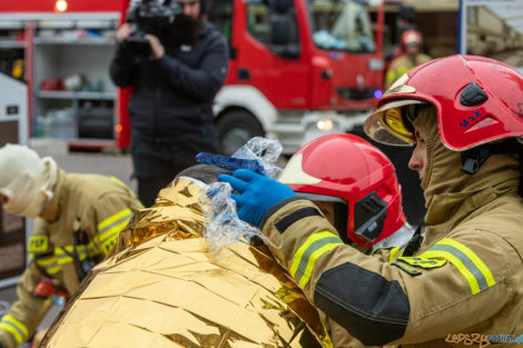 Ćwiczenia Strażaków na Starym Rynku  Foto: lepszyPOZNAN.pl/Piotr Rychter