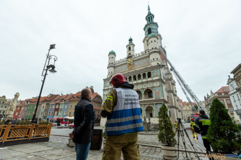 Ćwiczenia Strażaków na Starym Rynku  Foto: lepszyPOZNAN.PL/Piotr Rychter