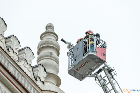 Ćwiczenia Strażaków na Starym Rynku  Foto: lepszyPOZNAN.pl/Piotr Rychter