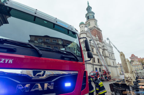 Ćwiczenia Strażaków na Starym Rynku  Foto: lepszyPOZNAN.PL/Piotr Rychter