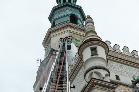 Ćwiczenia Strażaków na Starym Rynku  Foto: lepszyPOZNAN.pl/Piotr Rychter