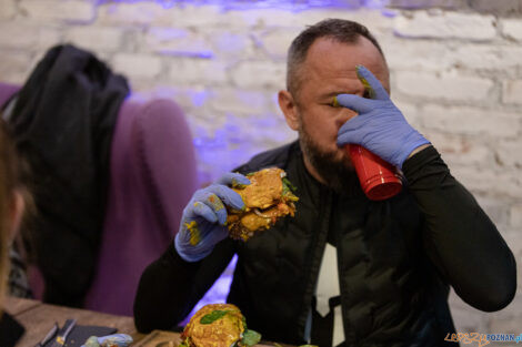 6. Wielki Challenge Hot Burger Champion James Star  Foto: lepszyPOZNAN.pl/Piotr Rychter
