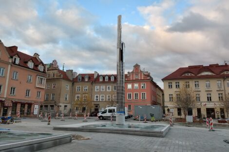 Plac Kolegiacki  Foto: Tomasz Dworek 