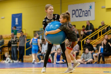 Zapasy z Gwiazdorem  Foto: lepszyPOZNAN.pl/Piotr Rychter