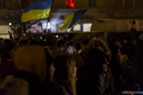 Światło dla Ukrainy - Plac Wolności - 03.03.2022  Foto: lepszyPOZNAN.pl/Ewelina Jaśkowiak