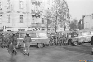 Klempicz Stop demonstracja Polwiejska 18.03.1989 [Krzysztof Lesiewicz] (18)  Foto: 