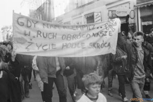 Klempicz Stop demonstracja Polwiejska 18.03.1989 [Krzysztof Lesiewicz] (9)  Foto: 