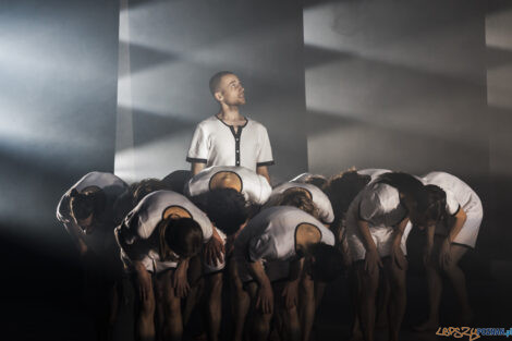 "KoczkodanSe" - Premiera spektaklu Polskiego Teatru Tańca - 01.  Foto: lepszyPOZNAN.pl/Ewelina Jaśkowiak