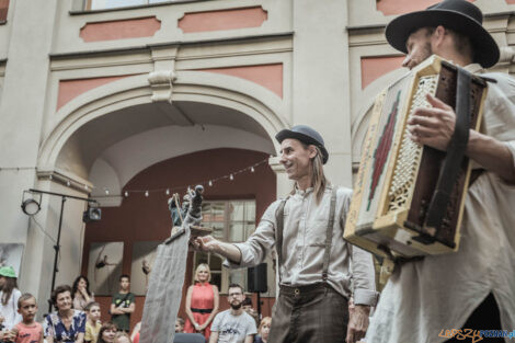 Spektakl teatralny z muzyką na żywo - Dawne zabawki ludowe - S  Foto: lepszyPOZNAN.pl/Ewelina Jaśkowiak