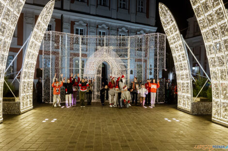 Baletowa na święta Betlejem na Kolegiackim 08.12.2022  Foto: lepszyPOZNAN.pl/Ewelina Jaśkowiak