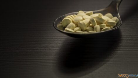 Pigułki tabletki suplement diety  Foto: Atlantions / pixabay