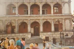 Nowe ławki Stary Rynek  Foto: Daniele Accai