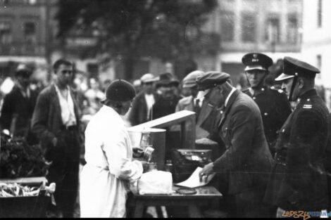 Pl Wielkopolski Sapiezynski kontrola maslanki 1936 [NAC IKC]  Foto: NAC