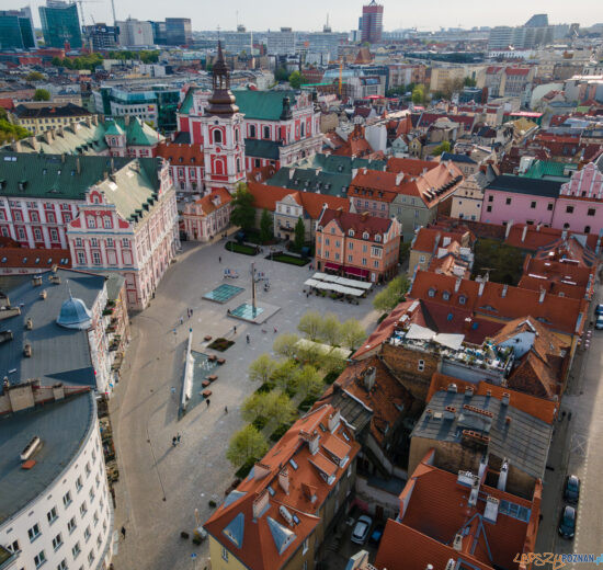Plac Kolegiacki, Urząd Miasta, Fara  Foto: lepszyPOZNAN.pl / Piotr Rychter
