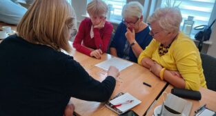 Seniorzy Fundacja Mlyn Wsparcia (2) Foto: Fundacja Młyn Wsparcia Seniorzy Fundacja Mlyn Wsparcia (2) Foto: Fundacja Młyn Wsparcia