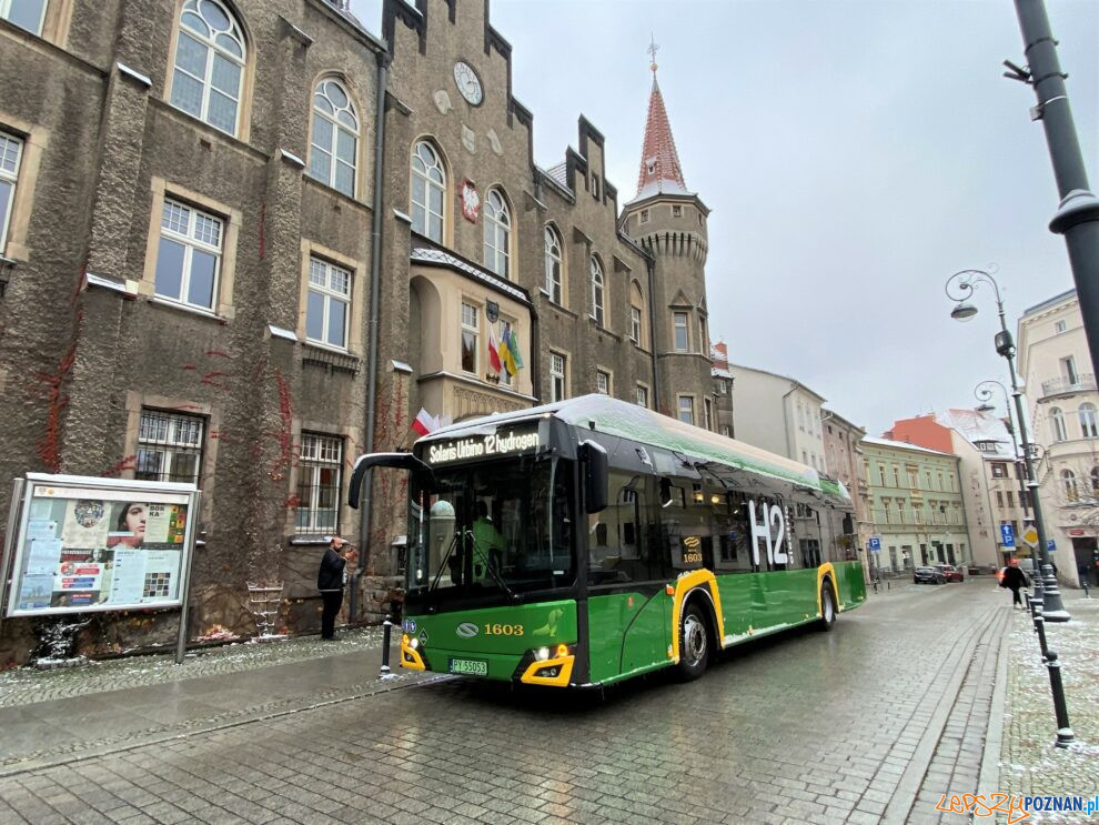 solaris urbino 12 hydrogen w Wałbrzychu  Foto: Solaris